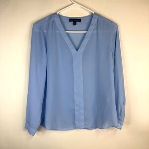 Banana Republic light blue v neck long sleeve sheer blouse XS petite